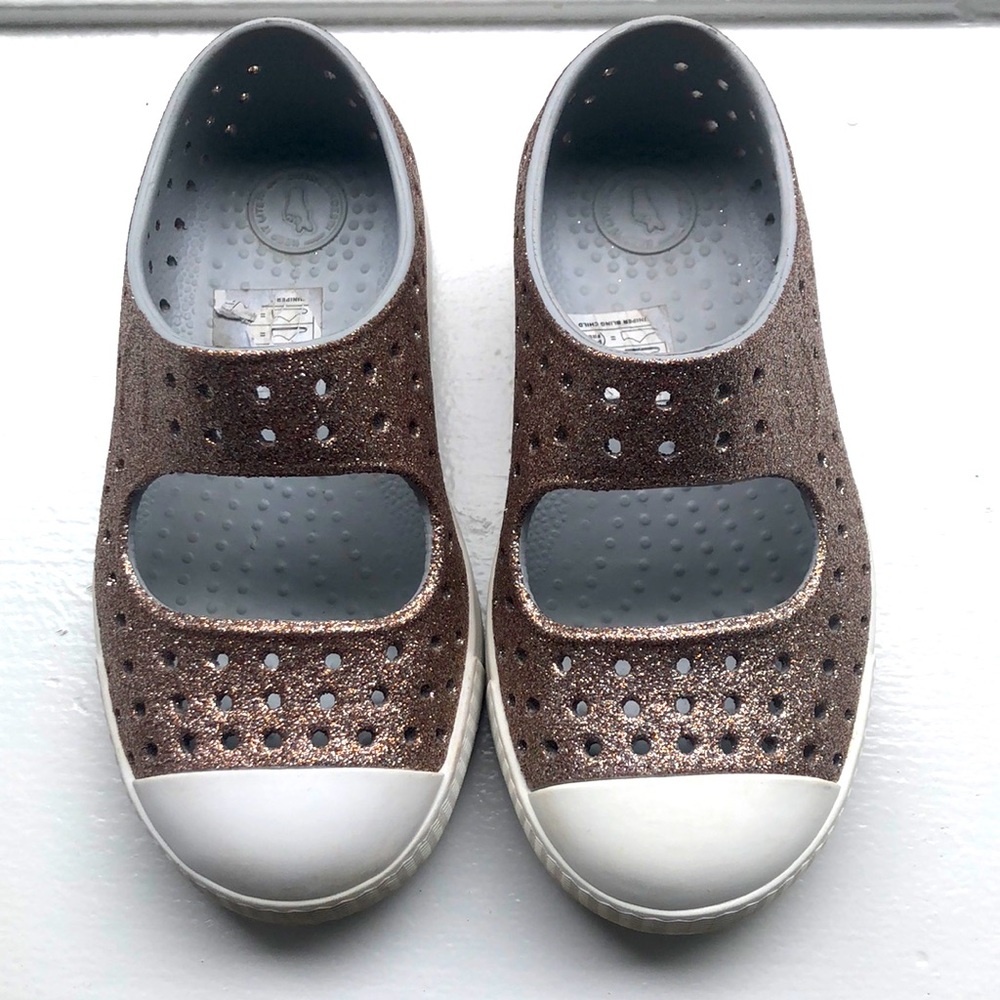 Native Mary Jane shoes in copper